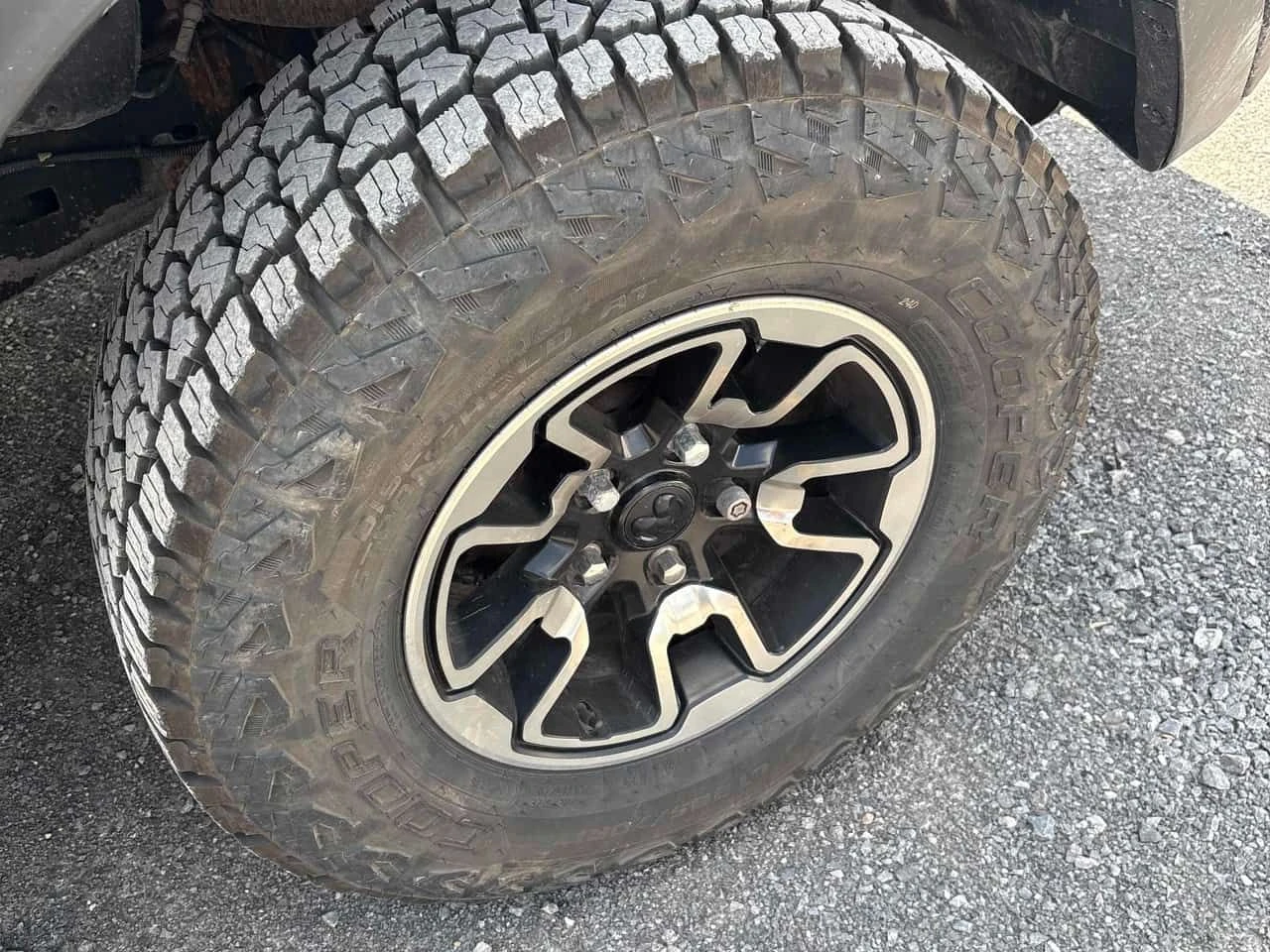Dodge RAM 1500 * REBEL * CARFAX * БЕЗ ПЪРВОНАЧАЛНА ВНОСКА, снимка 11 - Автомобили и джипове - 54778122