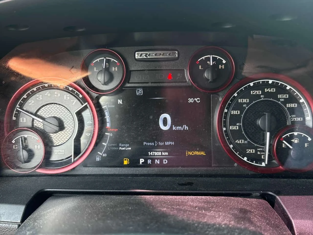 Dodge RAM 1500 * REBEL * CARFAX * БЕЗ ПЪРВОНАЧАЛНА ВНОСКА, снимка 9 - Автомобили и джипове - 54778122