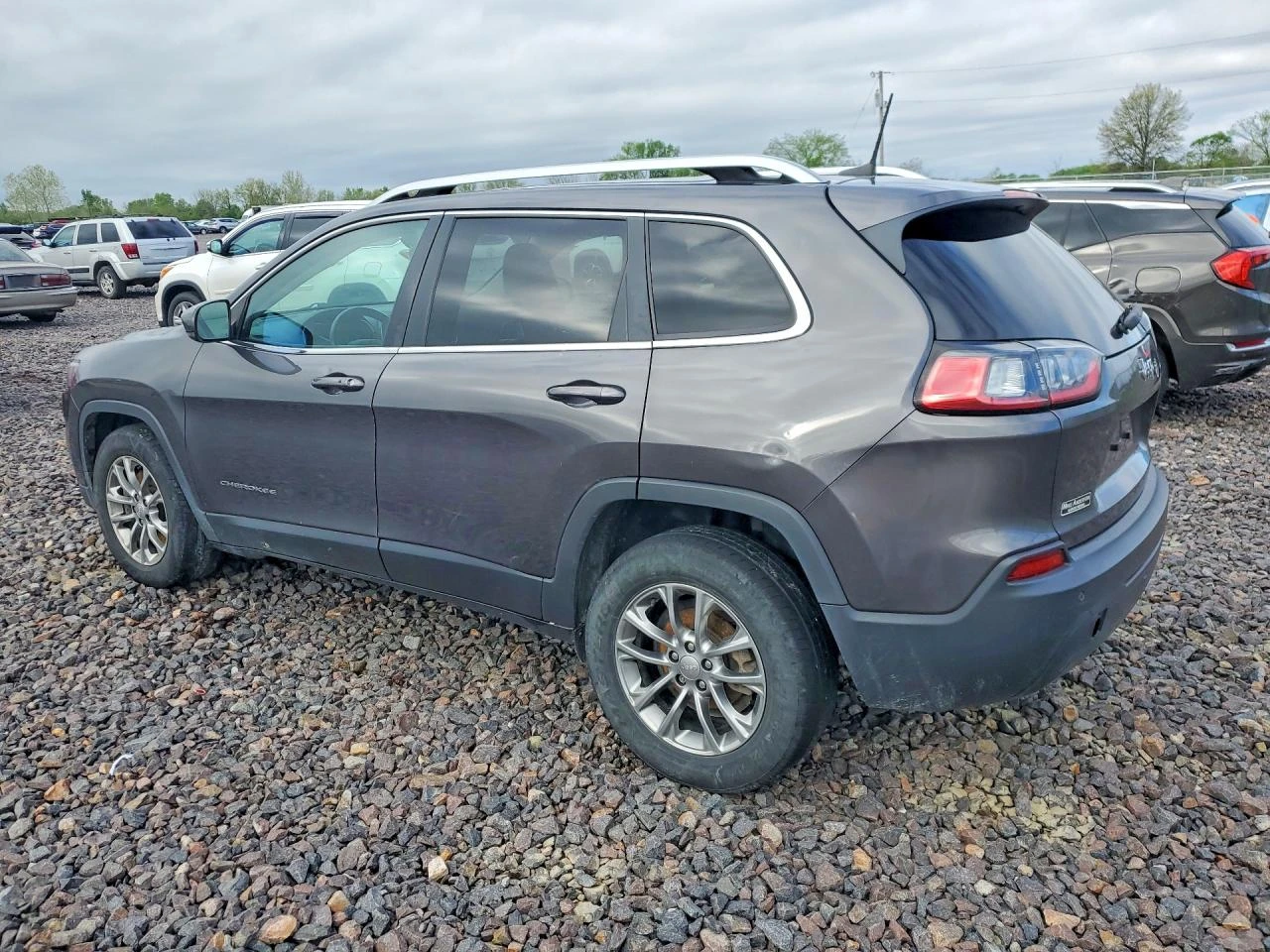 Jeep Cherokee Latitude Plus, снимка 2 - Автомобили и джипове - 54819142