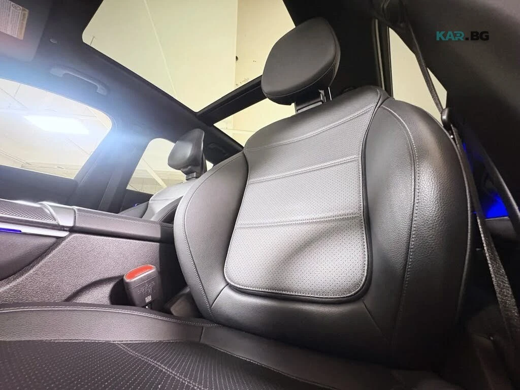 Mercedes-Benz GLC 300 4MATIC/DRIVE-ASSISTS/360VIEW/PANOROOF, снимка 16 - Автомобили и джипове - 55417962
