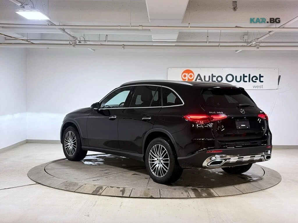Mercedes-Benz GLC 300 4MATIC/DRIVE-ASSISTS/360VIEW/PANOROOF, снимка 4 - Автомобили и джипове - 55417962