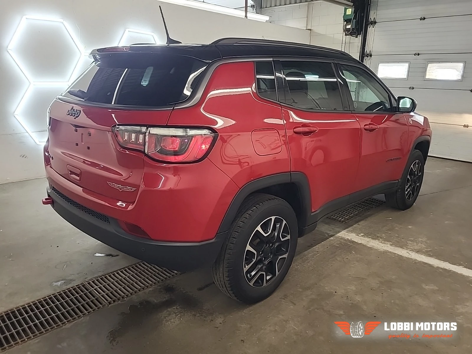 Jeep Compass, снимка 3 - Автомобили и джипове - 55955201