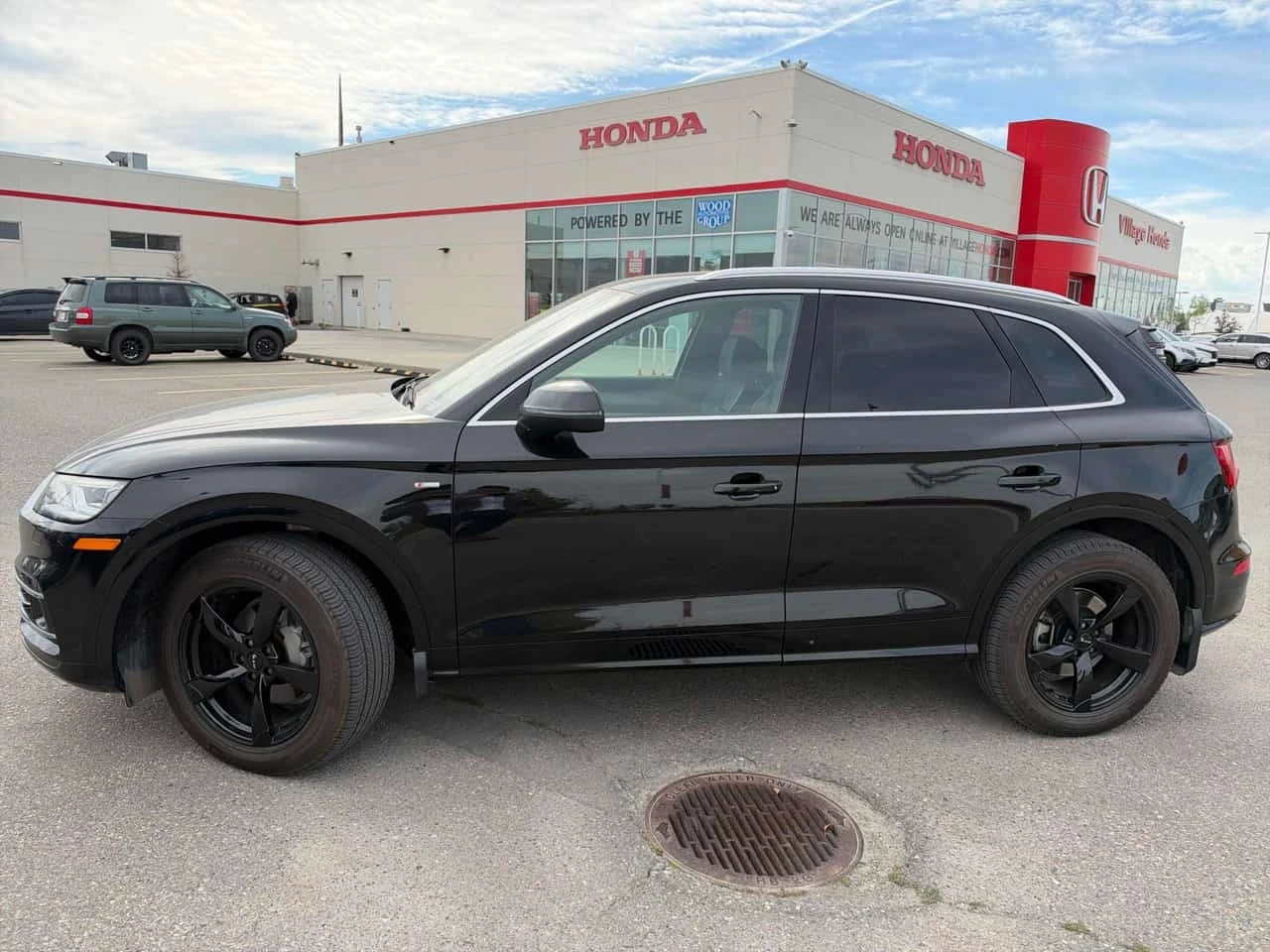 Audi Q5 * Technik * CARFAX * ОПЦИЯ ЗА ФИНАНСИРАНЕ, снимка 2 - Автомобили и джипове - 56208358