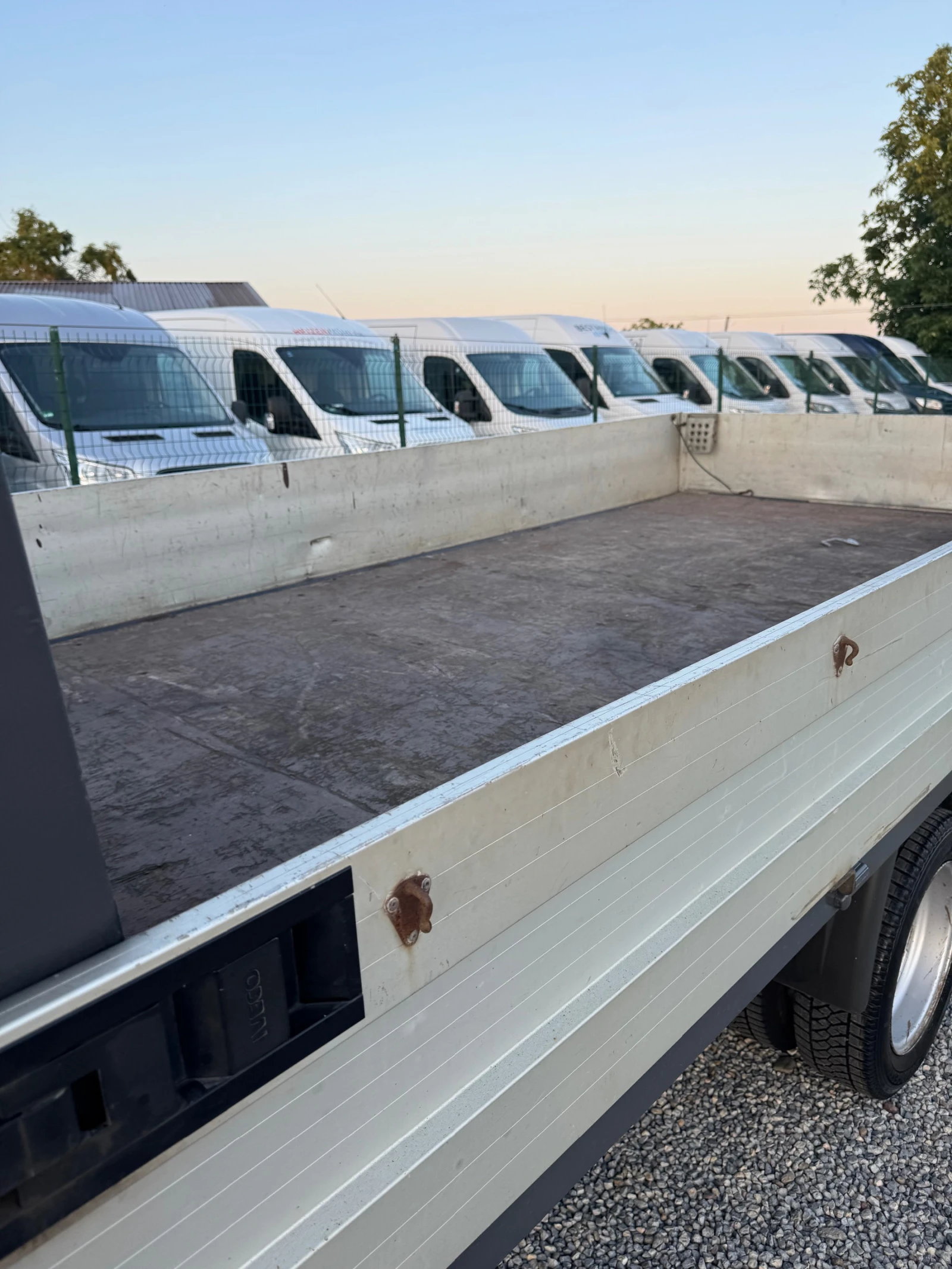 Iveco Daily 35c13* Бордови* Климатик* 6ск* 7 местен * до 3.5т*, снимка 15 - Бусове и автобуси - 55105435
