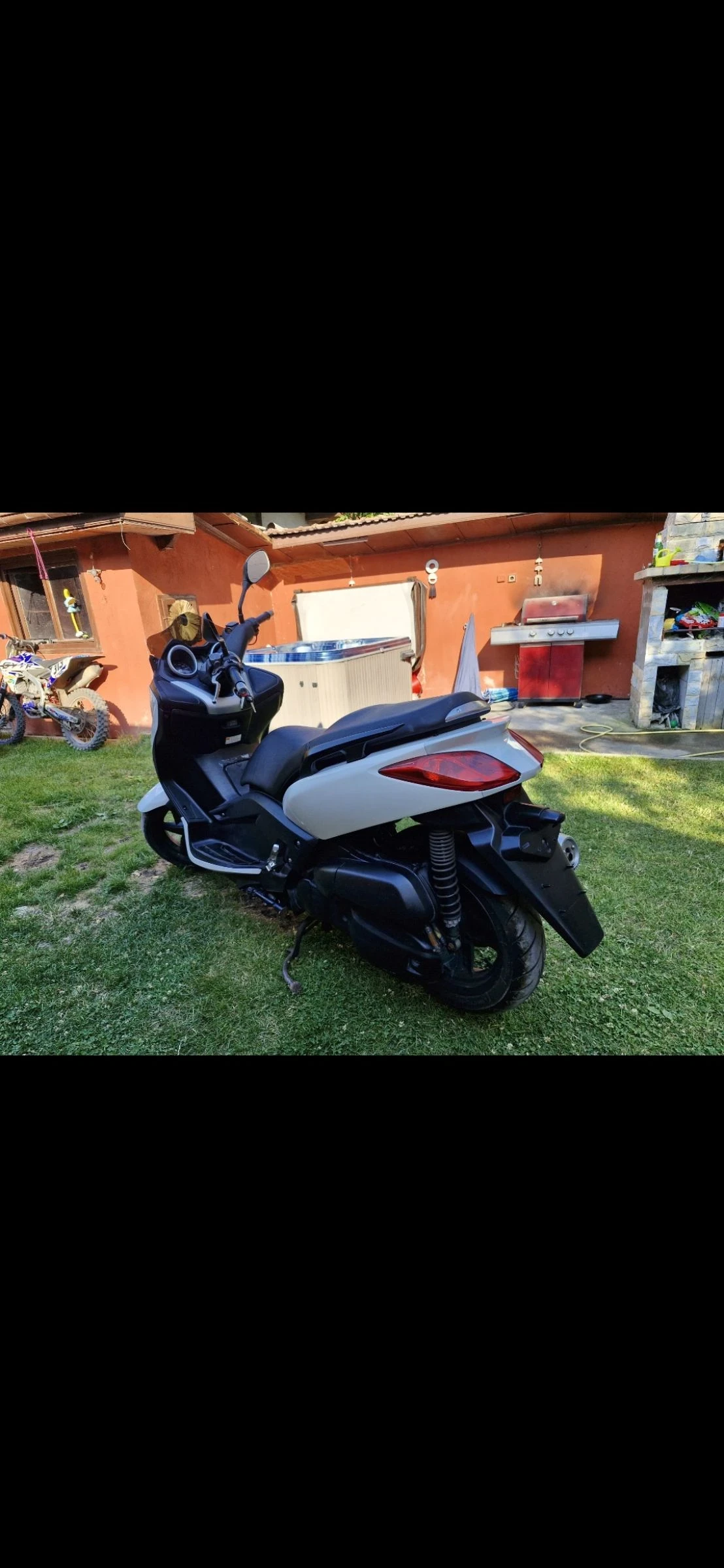 Yamaha X-max ШВЕЙЦАРИЯ , снимка 6 - Мотоциклети и мототехника - 55214549