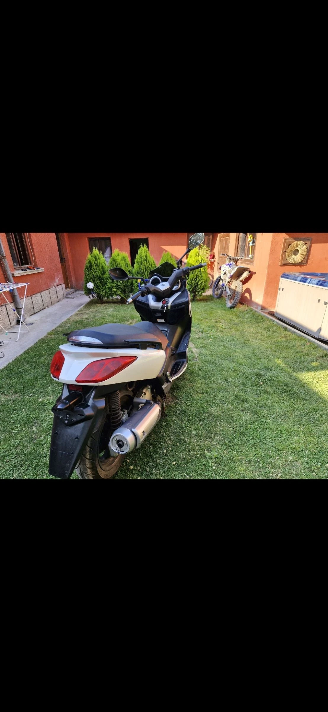 Yamaha X-max ШВЕЙЦАРИЯ , снимка 3 - Мотоциклети и мототехника - 55214549