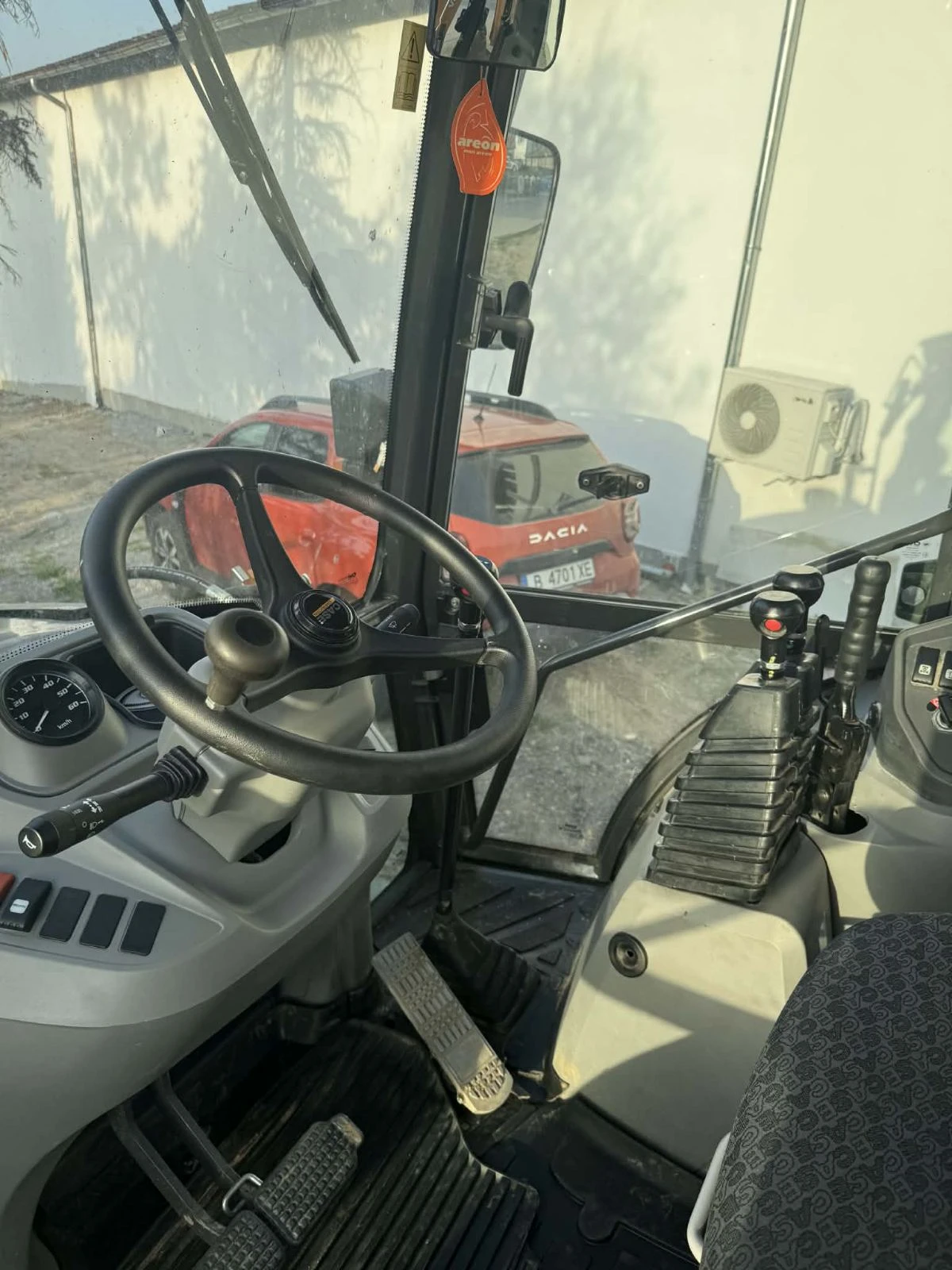 ����� Case 570SV | Mobile.bg � ����������� 4