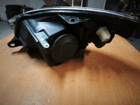 Десен фар Skoda Fabia II и Skoda Roomster 2007-1010, снимка 2
