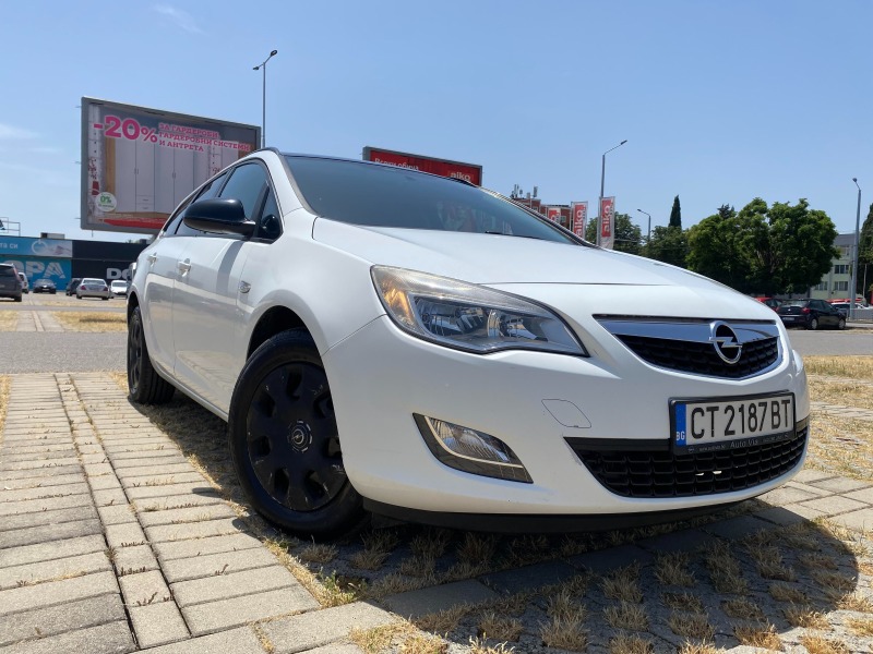 Opel Astra 1.7CDTi, снимка 6 - Автомобили и джипове - 46319085