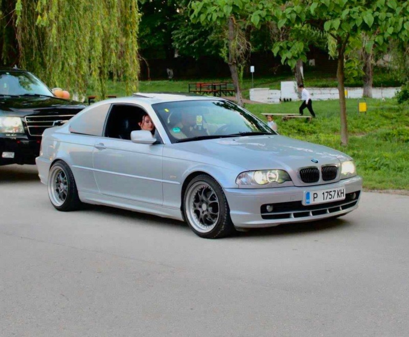 BMW 323 E46 Coupe, снимка 1 - Автомобили и джипове - 46445083