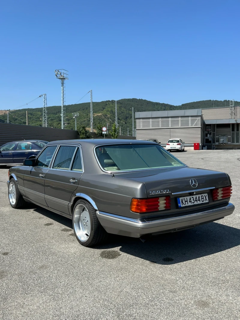 Mercedes-Benz 560 Mercedes 560SEL, снимка 1 - Автомобили и джипове - 47197964