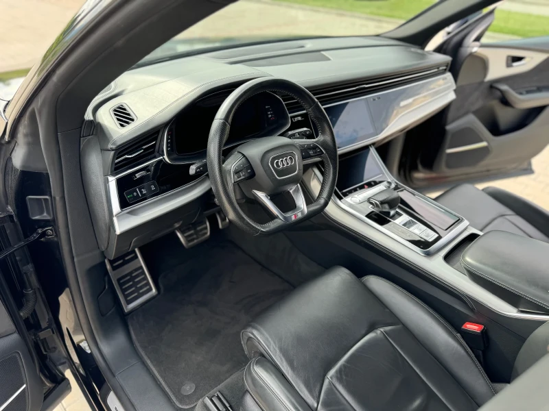 Audi Q8 5.0TDI S LINE КАТО НОВА, снимка 10 - Автомобили и джипове - 47428645