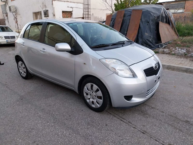 Toyota Yaris, снимка 3 - Автомобили и джипове - 48425300