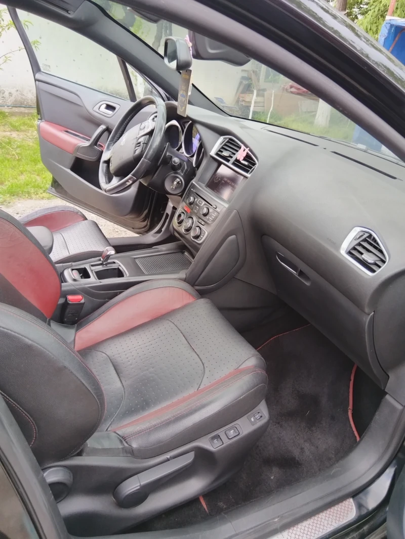 Citroen DS4, снимка 10 - Автомобили и джипове - 52258624
