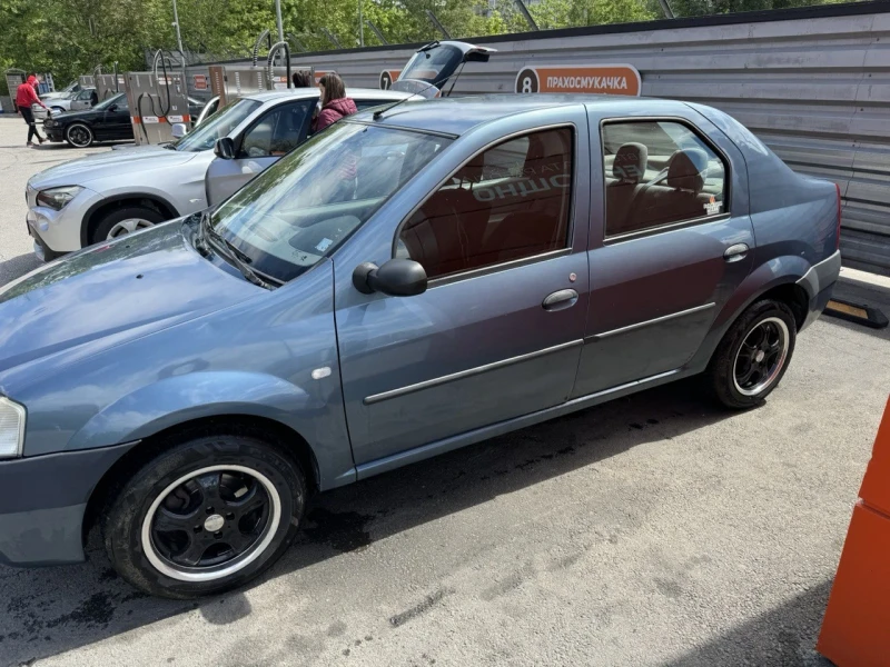 Dacia Logan, снимка 2 - Автомобили и джипове - 51356174