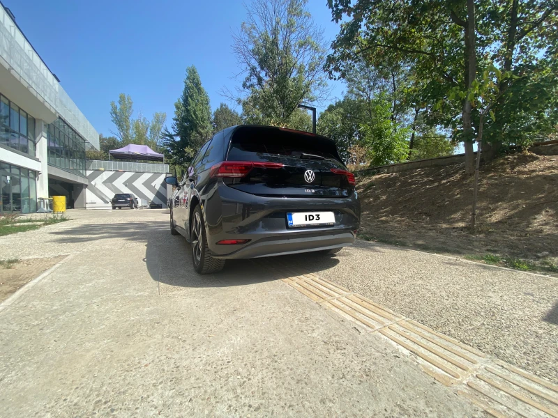 VW ID.3 Pro, снимка 4 - Автомобили и джипове - 51660161