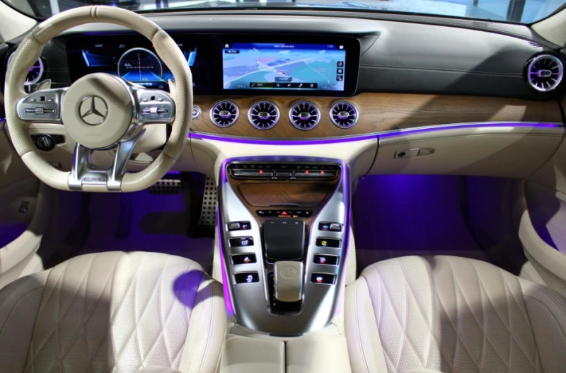 Mercedes-Benz AMG GT 53 4Matic+ 4-Door Coupe, снимка 8 - Автомобили и джипове - 52490666