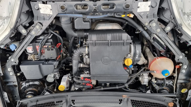 Fiat Bravo 1.4i GAS Euro4, снимка 12 - Автомобили и джипове - 52570879