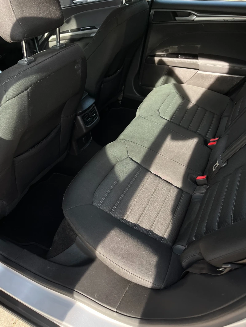 Ford Mondeo 2.0 TDI Автоматик, TUV-Германия    , снимка 13 - Автомобили и джипове - 53000416