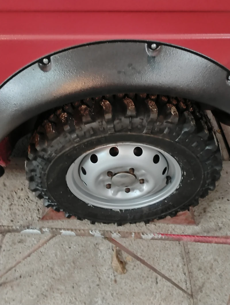 Lada Niva, снимка 7 - Автомобили и джипове - 53000997