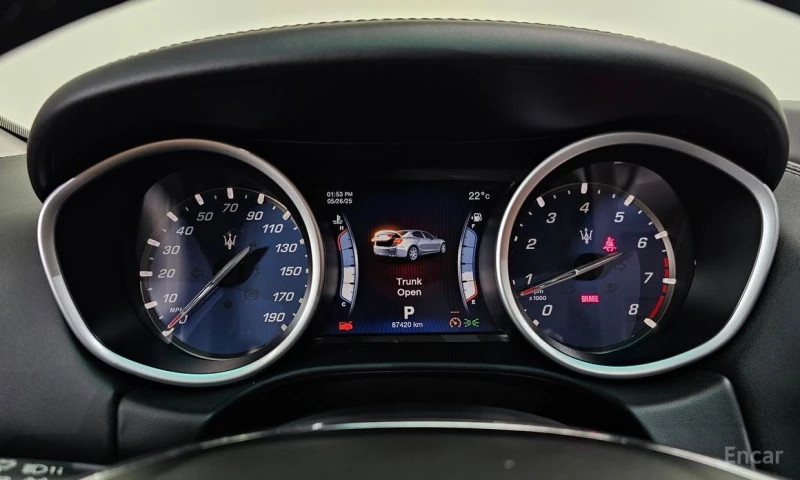 Maserati Ghibli, снимка 8 - Автомобили и джипове - 53379416