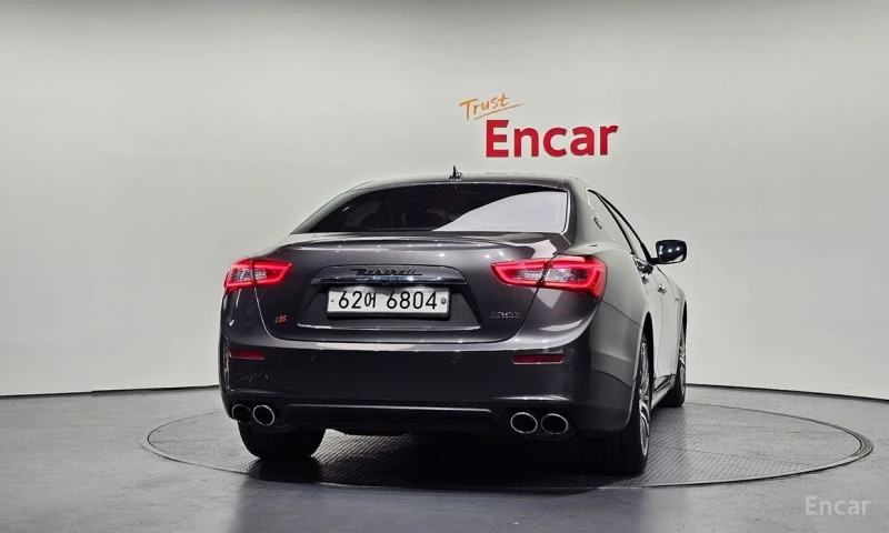 Maserati Ghibli, снимка 4 - Автомобили и джипове - 53379416