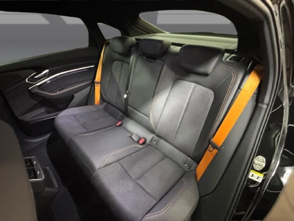 Audi E-Tron Sportback 55 Quattro = S-line = Гаранция, снимка 10 - Автомобили и джипове - 52739863