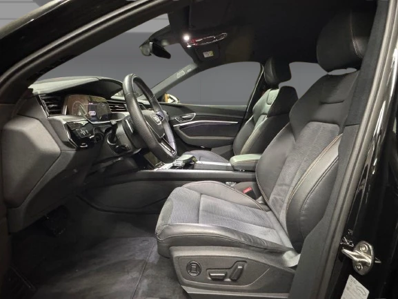 Audi E-Tron Sportback 55 Quattro = S-line = Гаранция, снимка 7 - Автомобили и джипове - 52739863