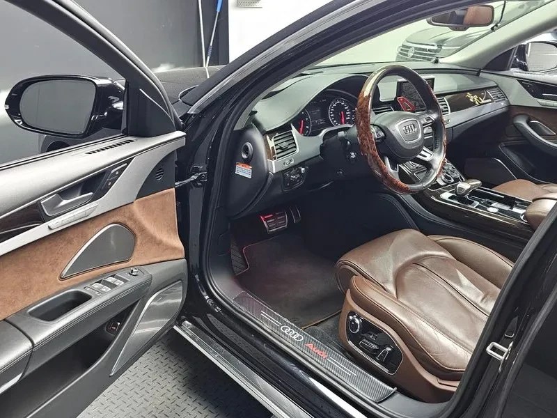 Audi A8 60 Tfsi Quattro, снимка 10 - Автомобили и джипове - 55389869