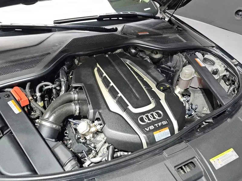 Audi A8 60 Tfsi Quattro, снимка 6 - Автомобили и джипове - 55389869