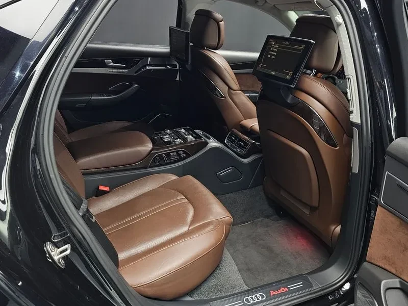 Audi A8 60 Tfsi Quattro, снимка 11 - Автомобили и джипове - 55389869