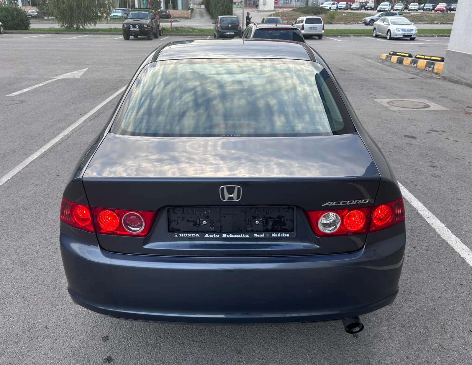 Honda Accord 2.0 i-VTEC - изображение 5