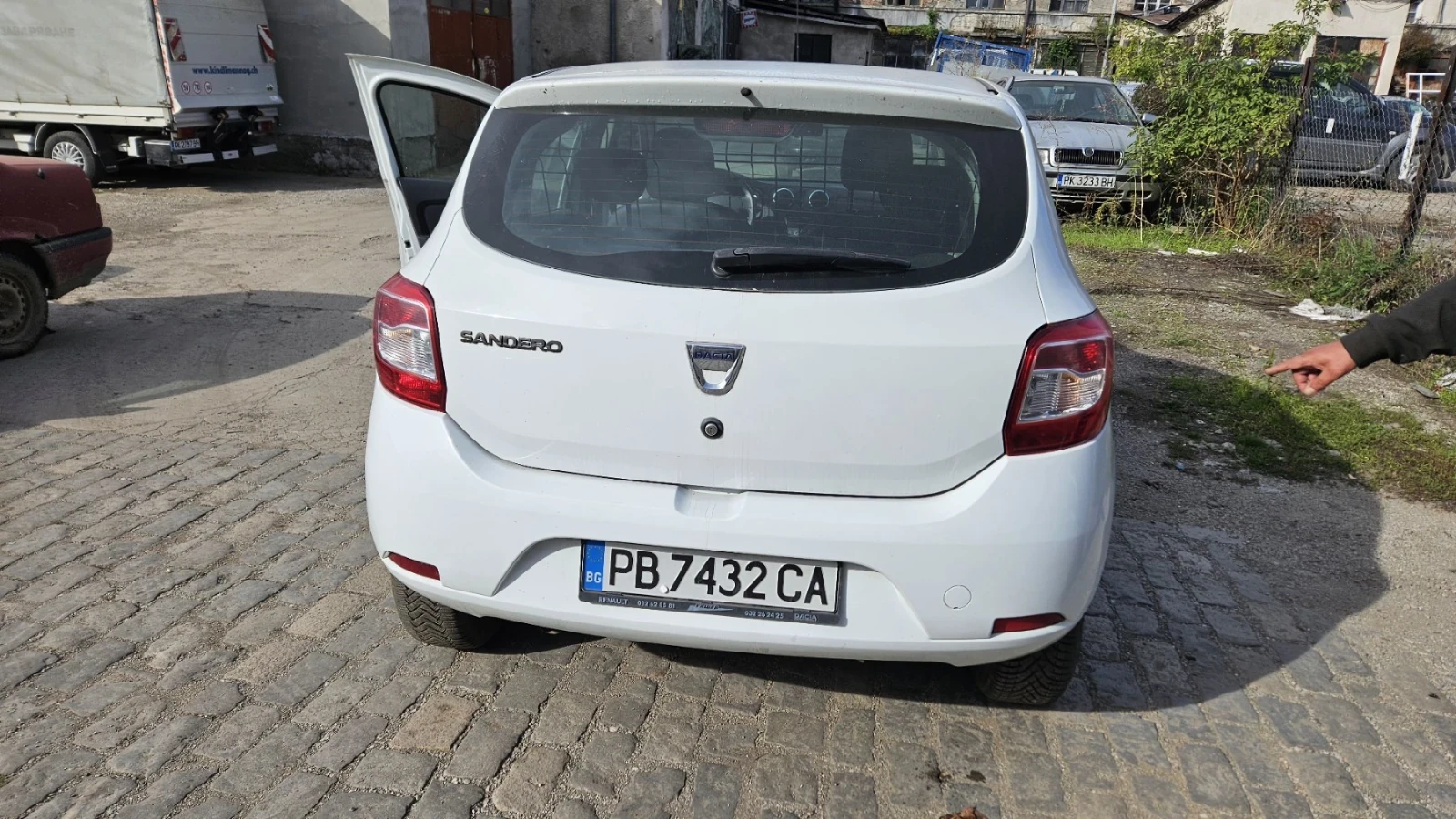 Dacia Sandero  - изображение 6