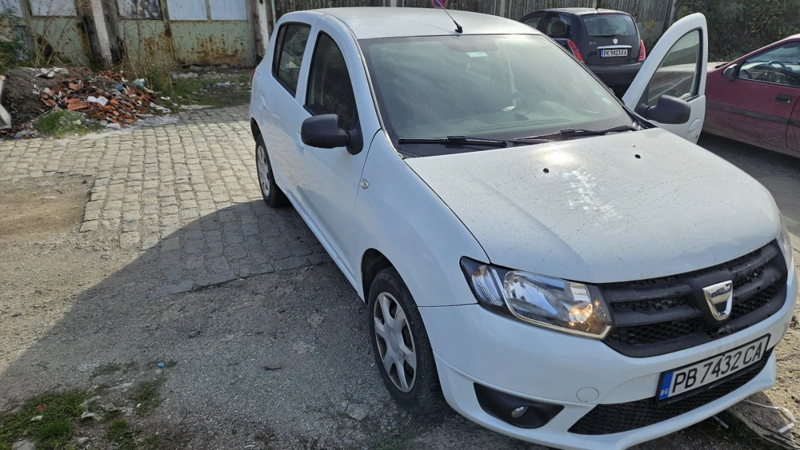 Dacia Sandero  - изображение 7