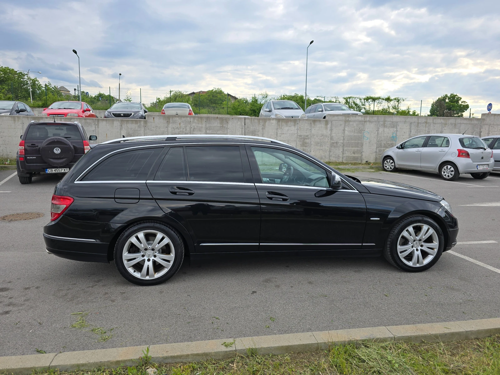 Mercedes-Benz C 280 3.0 Бензин с LPG - изображение 3