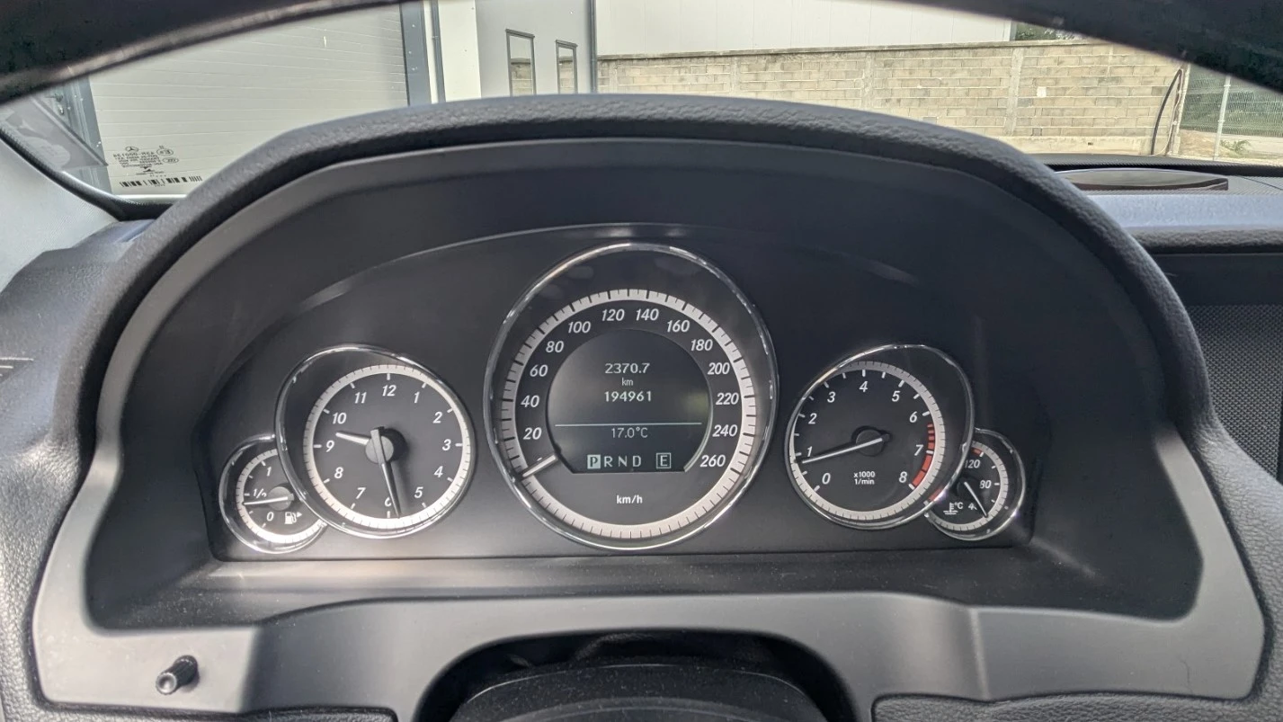 Mercedes-Benz E 250 COUPE LPG FULL MAHAGON - изображение 10