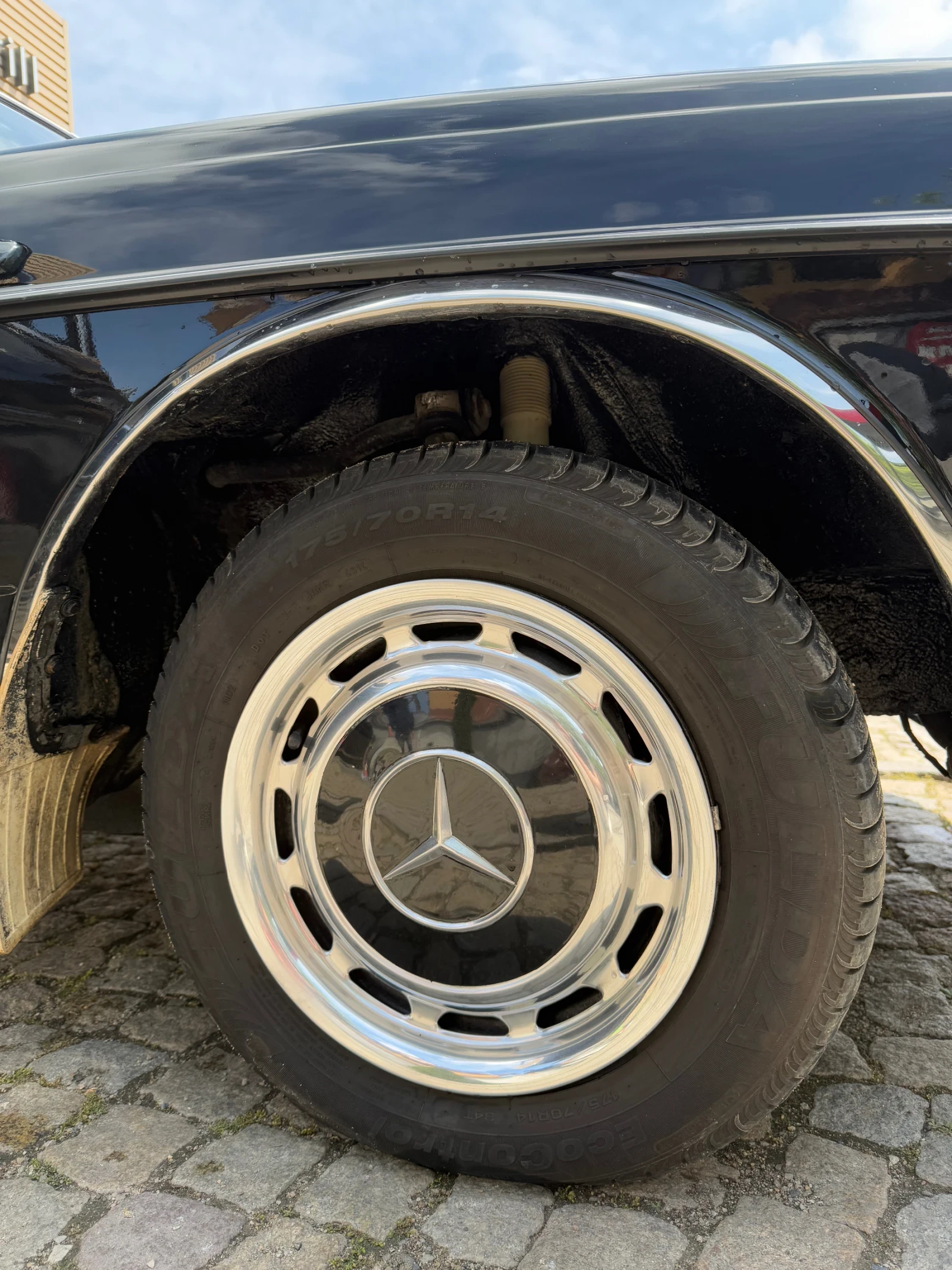 Mercedes-Benz 200  - изображение 6