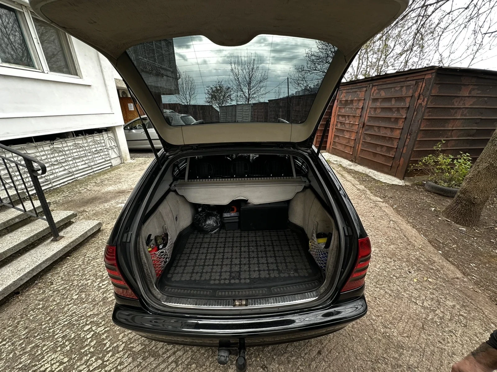 Mercedes-Benz C 220  - изображение 5