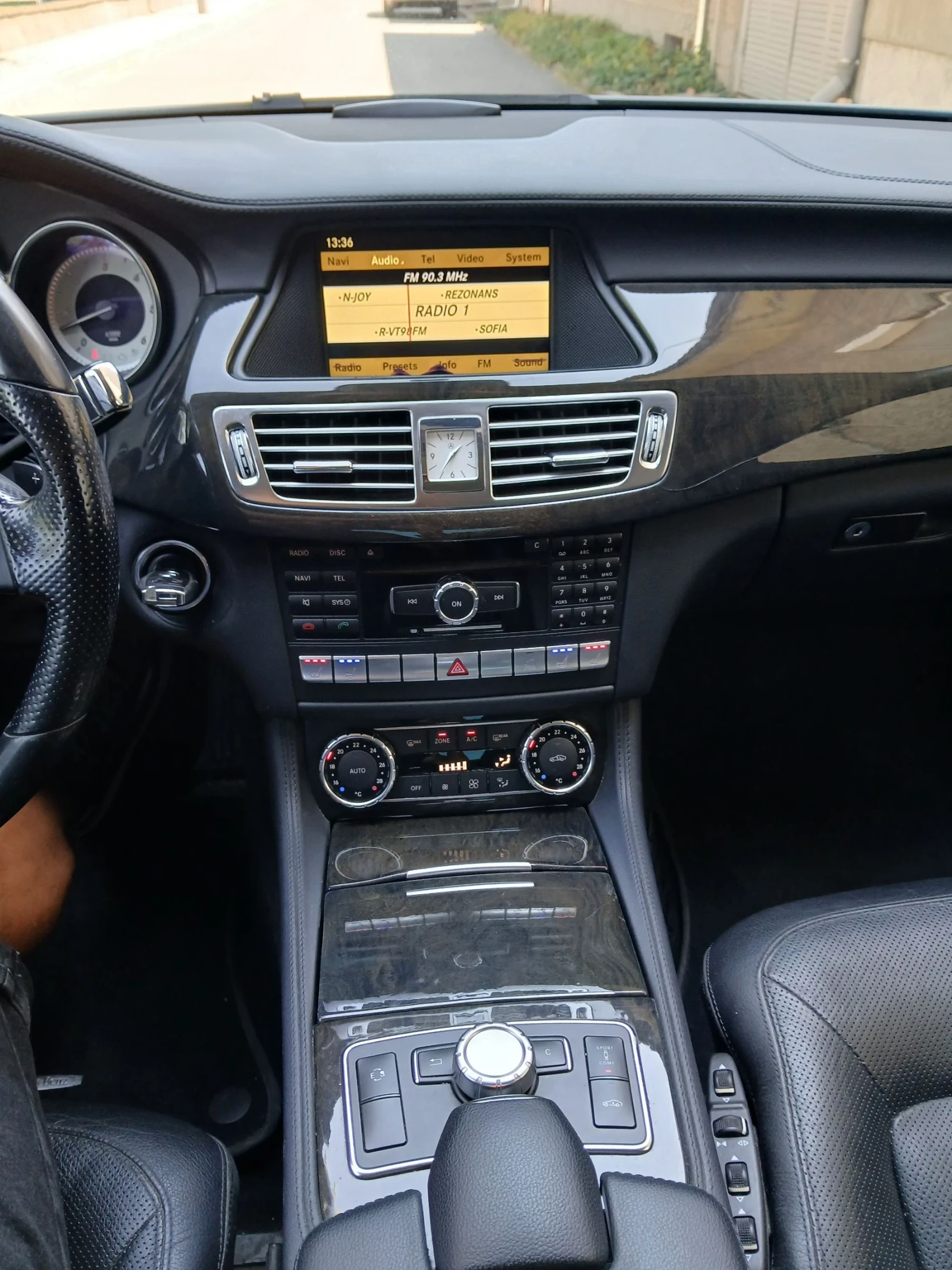 Mercedes-Benz CLS 350 3.5D 265PS MASSAGE CAMERA - изображение 9