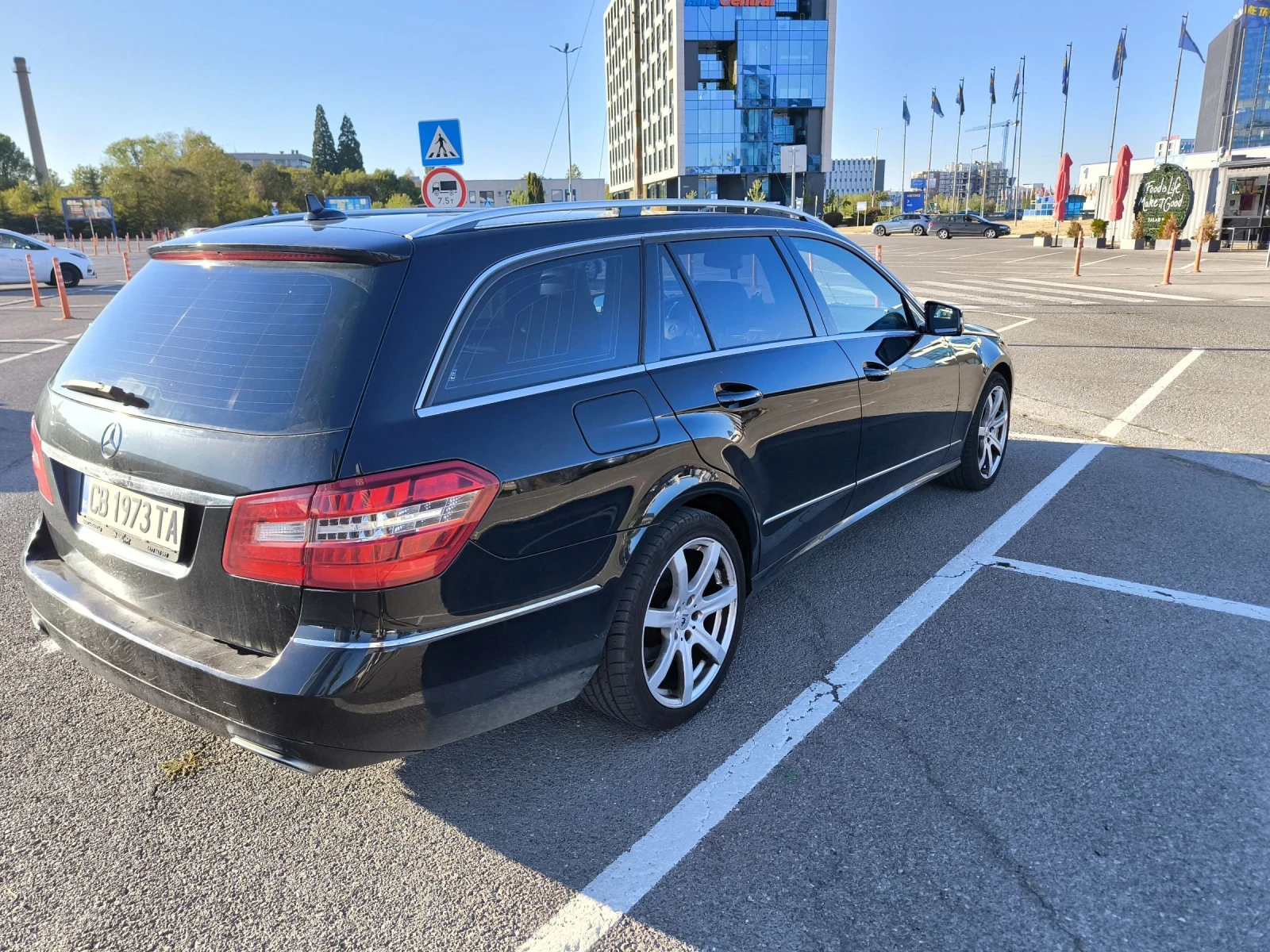 Mercedes-Benz E 250  - изображение 4