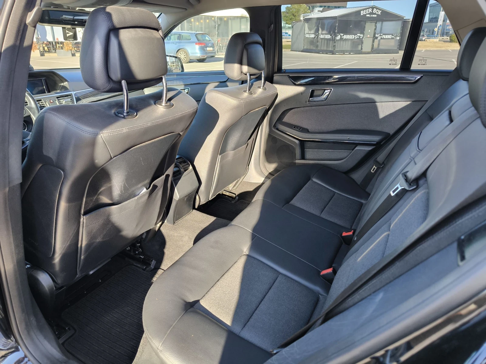 Mercedes-Benz E 250  - изображение 10