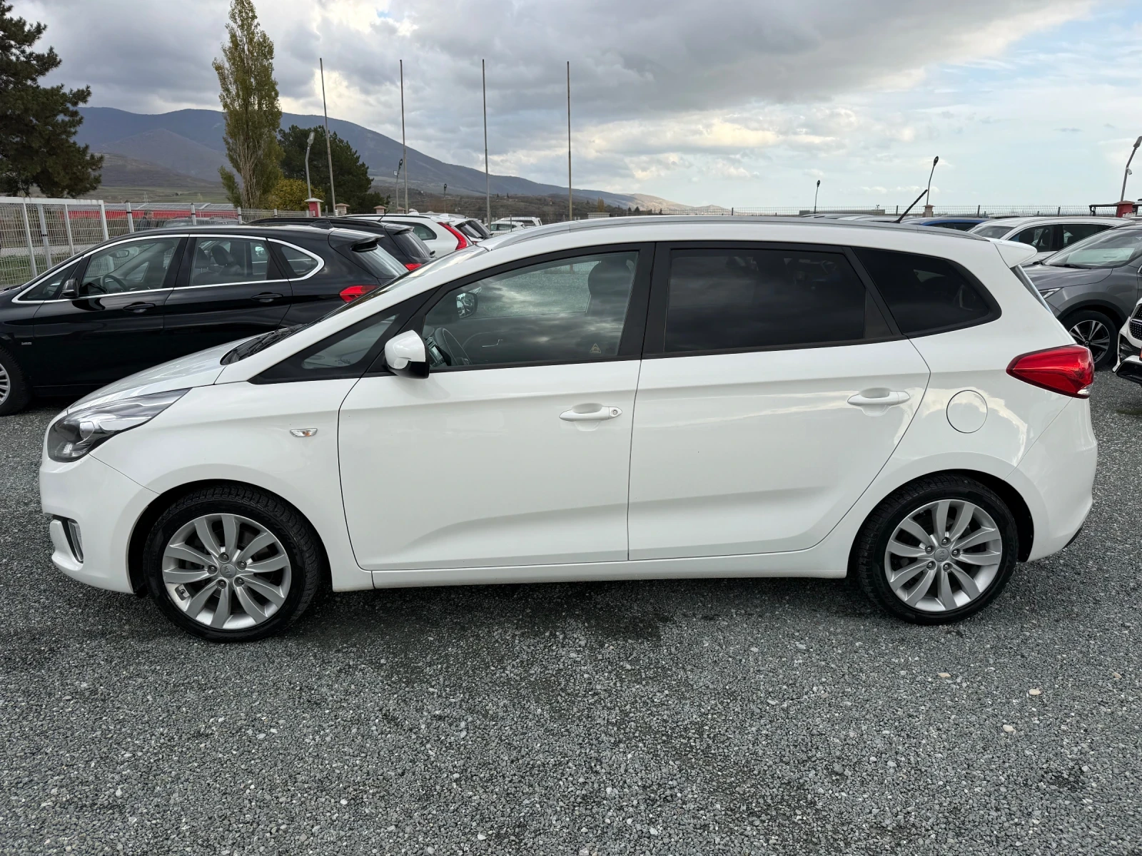 Kia Carens (KATO ) | Mobile.bg   10