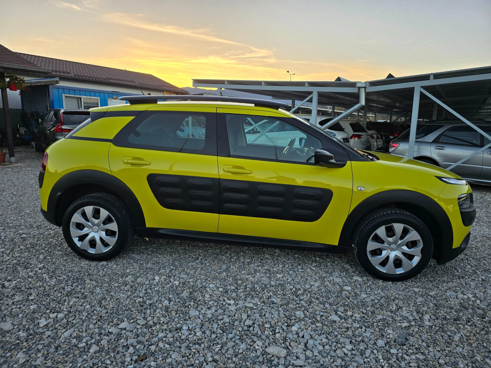 Citroen C4 Cactus 1.6HDI AVTOMAT - изображение 6