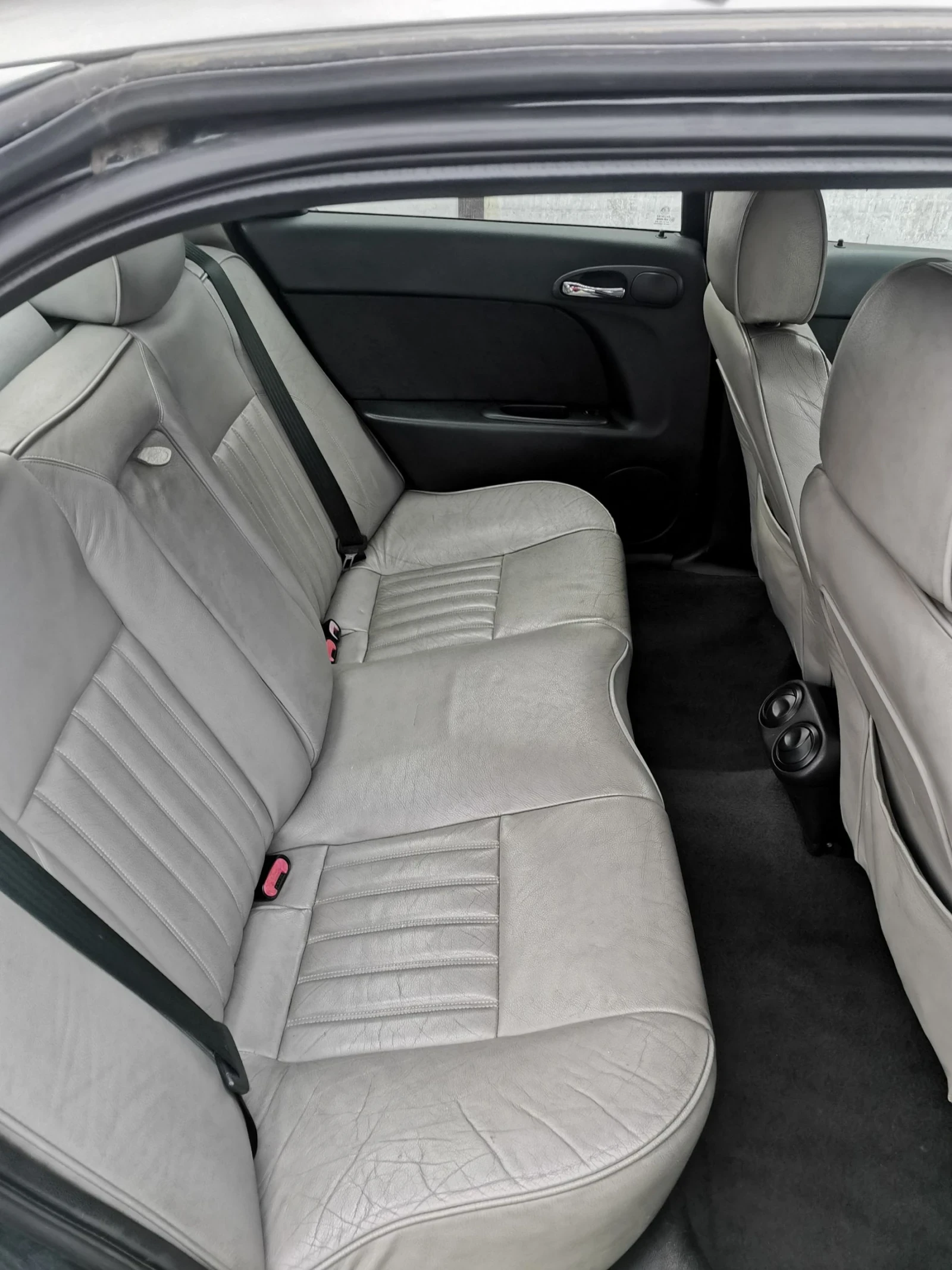 Alfa Romeo 156 2.0l/Газов инжекцион - изображение 9