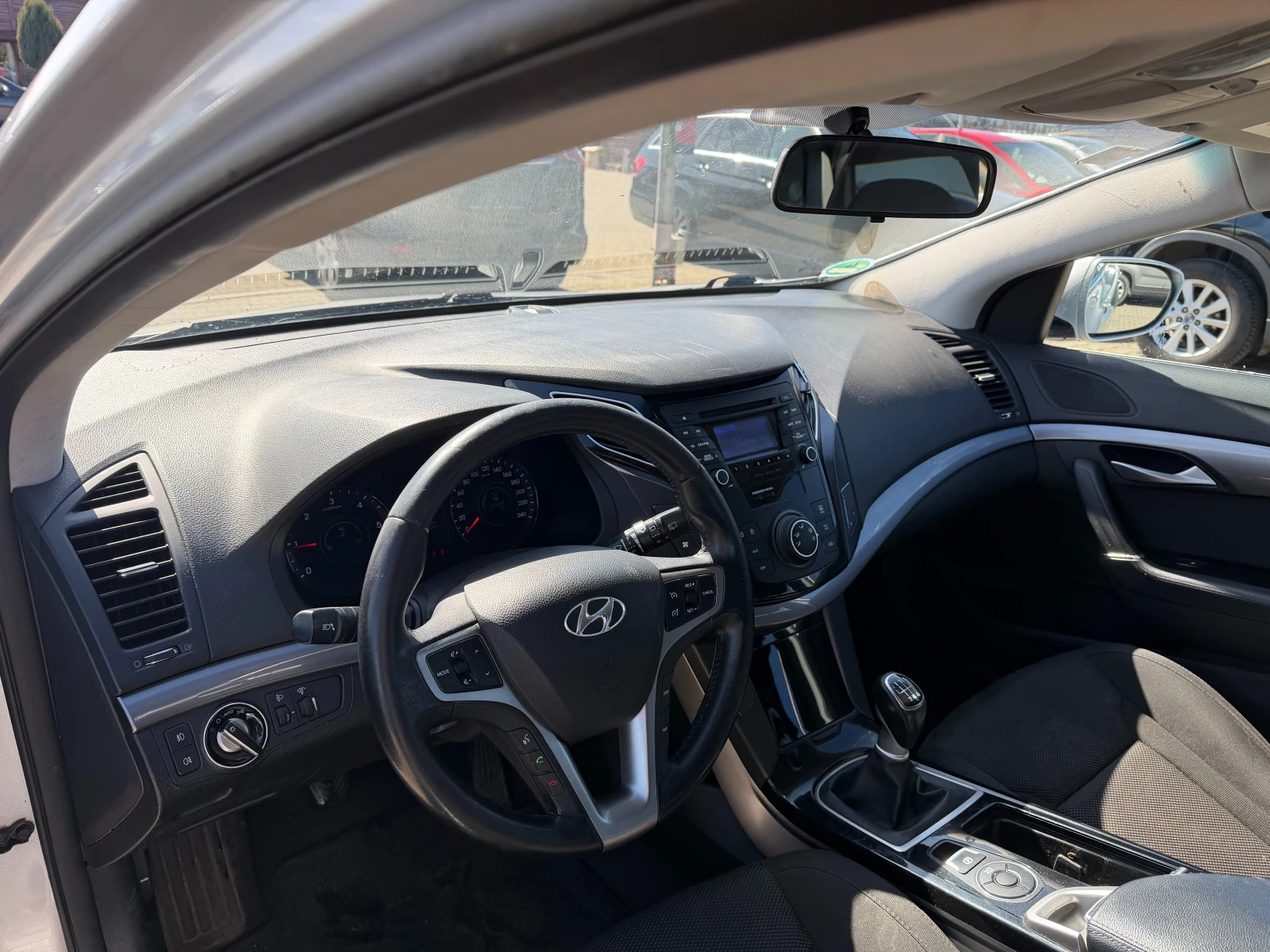 Hyundai I40 1.7CRDI NAVI EURO 5 - изображение 10