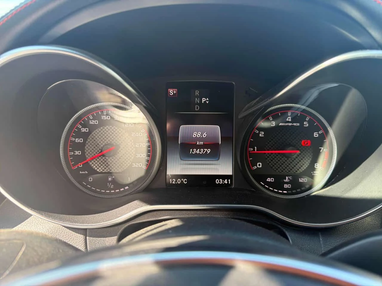 Mercedes-Benz C 63 AMG  S * Burmester * 360 * ПОДГРЕВ , снимка 8 - Автомобили и джипове - 54141046