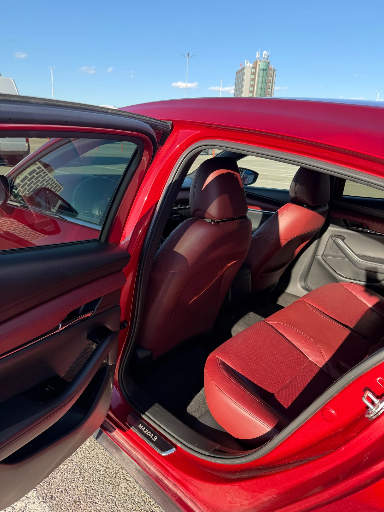 Mazda 3 Skyactive - X 2.0 AWD, снимка 7 - Автомобили и джипове - 54152607