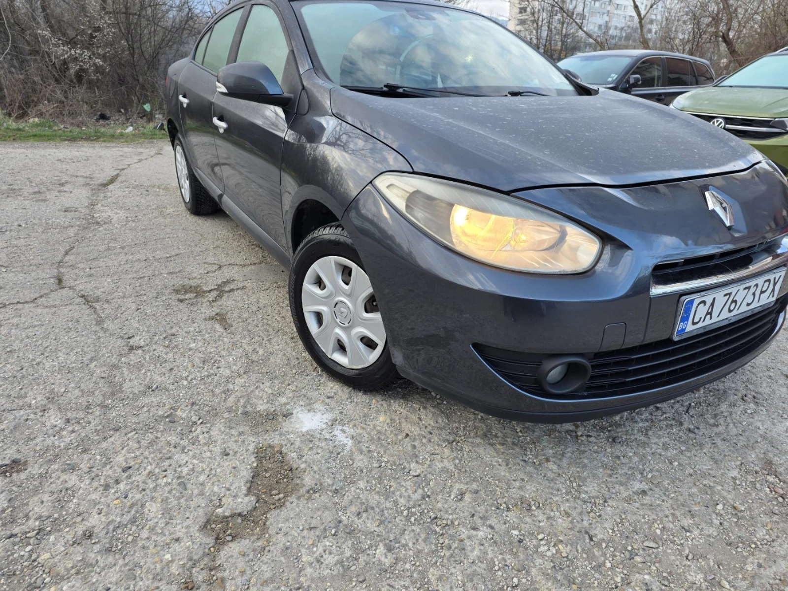 Renault Fluence, снимка 4 - Автомобили и джипове - 54201740