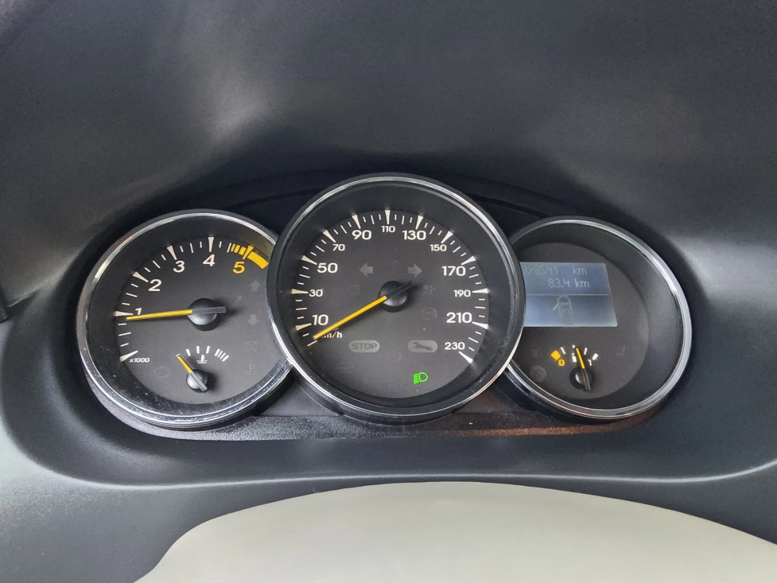 Renault Fluence, снимка 15 - Автомобили и джипове - 54201740