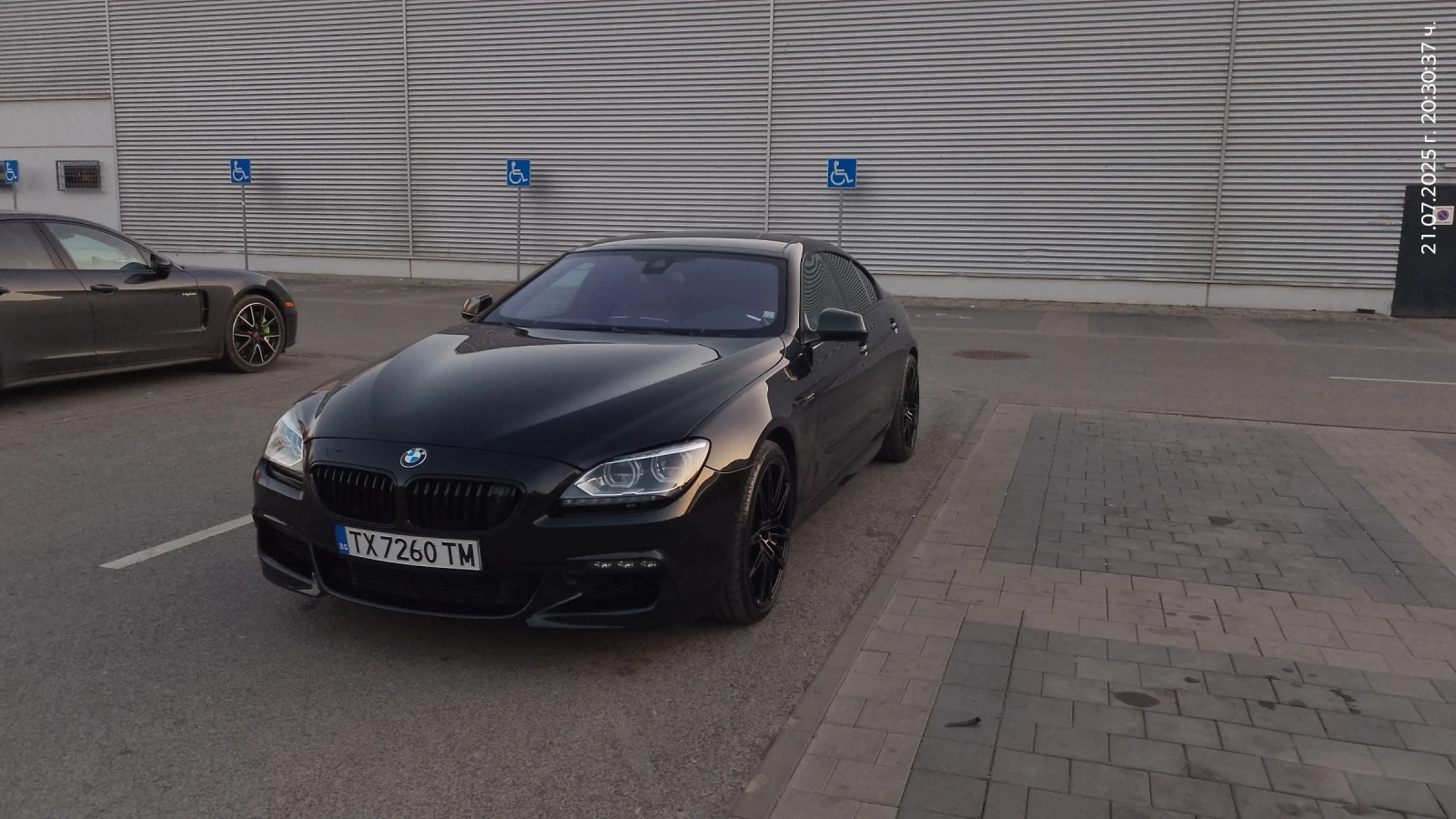 BMW 650